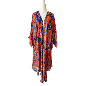 Winton + Waits San Miguel Long Kimono Bold Multicolor Floral Pattern